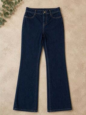 Time and Tru Dark Wash Bootcut Jeans Women’s Size Small (4–6)
